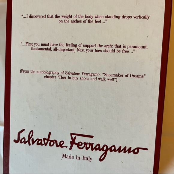 Salvatore Ferragamo size 9AA almond toe red suede slingback flats - Picture 6 of 6